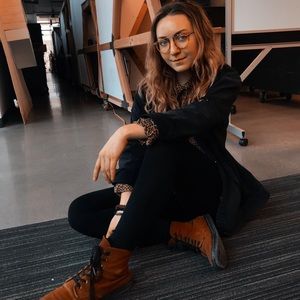 Meet your Posher, Addie